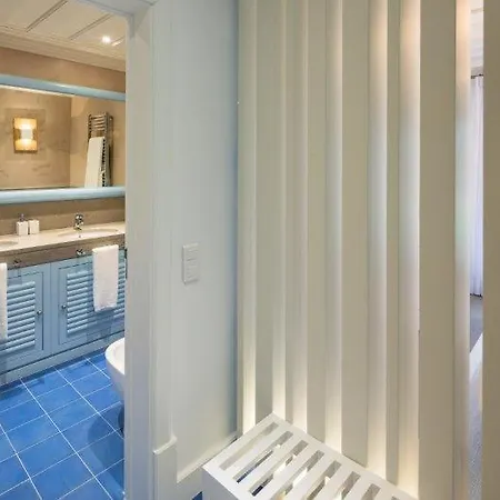 Sleeps 8 Pool Wifi Villa Malhadais